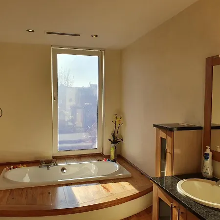Huize La Passion Vacationhouse 10 Min Walk From The Sea Holiday home Middelkerke